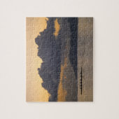 Een kanoe-ploegendienst voor de kust legpuzzel (Verticaal)