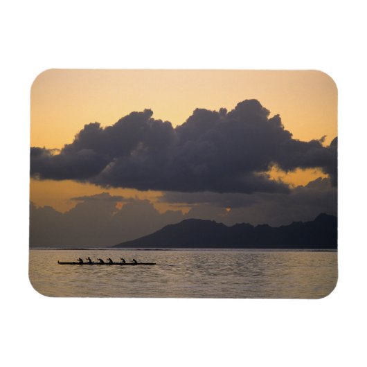 Een kanoe-ploegendienst voor de kust magneet (Horizontaal)