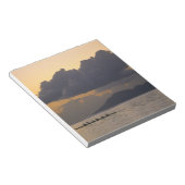 Een kanoe-ploegendienst voor de kust notitieblok (Schuin)