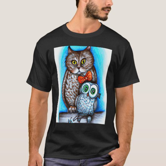Een kat en een uil gemengde kunst t-shirt (Voorkant)