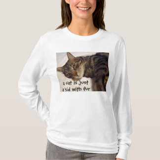 Een kat is slechts een Kind met een kat T-shirt