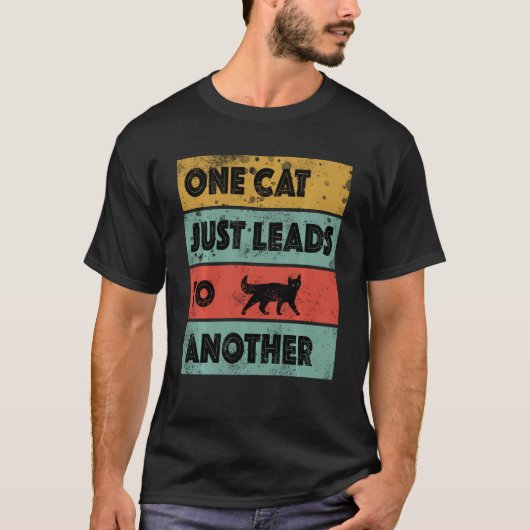 Eén kat leidt gewoon naar een andere t-shirt (Voorkant)