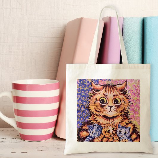 Een kat met haar Kittens Louis Wain Tote Bag
