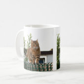 een kat op een mok (Voorkant links)