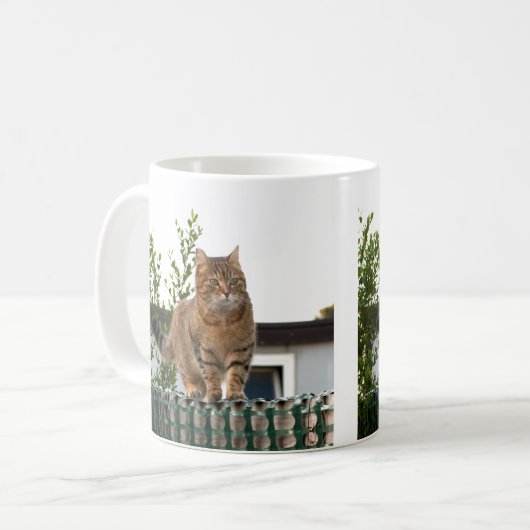 een kat op een mok (Voorkant links)