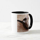 Een kat op tafel mok (Voorkant rechts)