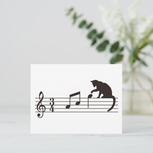 Een kattenspeelgoed met notities (Staand voorkant)