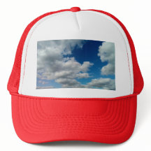 Een kegel van wolken