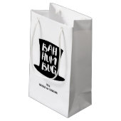 Een kerstcadeautas met cadeautjes voor kerstcadeau klein cadeauzakje (Achterkant Gekanteld)