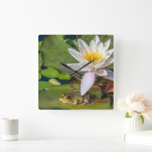 Een kikker onder een bloem van waterlelie vierkante klok (Huis)