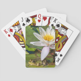 Een kikker onder een waterlelie bloem pokerkaarten