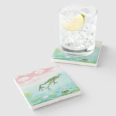 Een kikker springt in de afbeelding van de Pond Stenen Onderzetter (Zijkant)