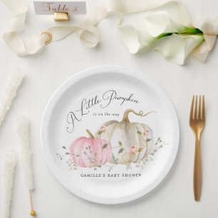 Een klein Baby shower Bord van een pumpkin-meisje