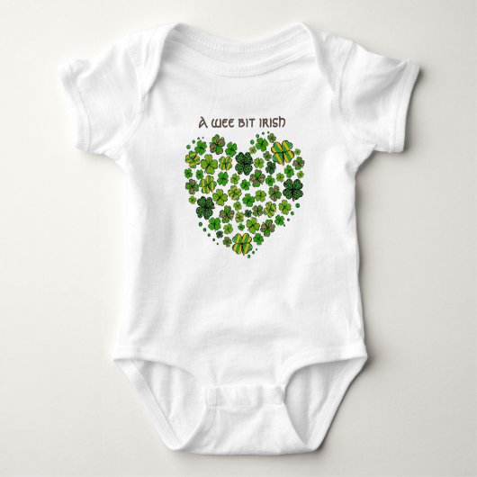 Een klein beetje Ierse shamrock hart T-Shirt (Voorkant)