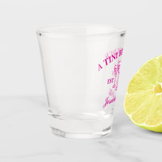 Een klein beetje ouder Martini Custom verjaardagsf Shot Glas (Links)