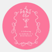 Een klein beetje ouder martini roze verjaardagsfee ronde sticker (Voorkant)