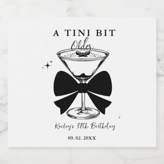 Een klein beetje ouder Martini verjaardagsfeestje Sparkling Wijnetiket (Enkel label)