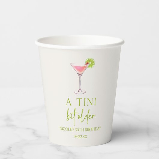 Een klein beetje ouder roze Cosmo Martini verjaard Papieren Bekers (Achterkant)