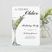 Een klein beetje oudere Martini verjaardag Kaart (Staand voorkant)