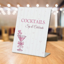 Een Klein Beetje Verloving Huwelijksfeest Cocktail Reclamebord Met Voetstuk