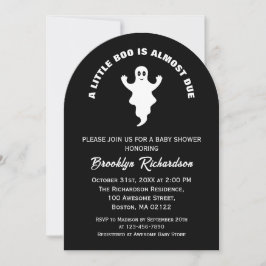 Een klein boe is bijna verschuldigd Halloween baby Kaart