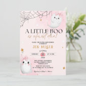 Een klein boekje is bijna het gevolg van het baby  kaart (Staand voorkant)