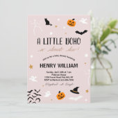 Een klein boekje is bijna te doen! Spooky Fun Baby Kaart (Staand voorkant)