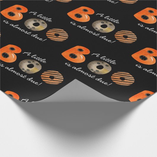 Een klein Boo Halloween Baby shower Cadeaupapier (Hoek)