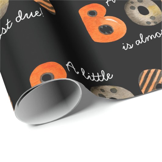 Een klein Boo Halloween Baby shower Cadeaupapier (Rol Hoek)