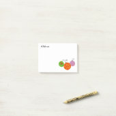 een klein briefje (vrolijke kerstballen) post-it® notes (Op bureau)