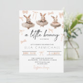 Een klein Bunny-Baby shower Kaart (Staand voorkant)