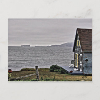 Een klein huis dat kijkt naar de rivier de St.Lawr Briefkaart