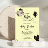 Een klein katje is onderweg naar Schattige kattenB Kaart