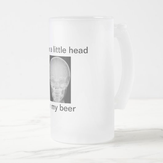 Een klein kopje op mijn bier matglas bierpul (Voorkant rechts)