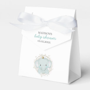 Een klein olifantenjongetje baby shower bedankdoosjes