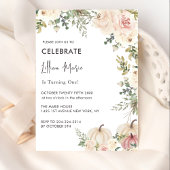 Een klein pompoen meisje verjaardag kaart