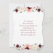 Een klein pompoenmeisje met herfst baby shower kaart (Achterkant)