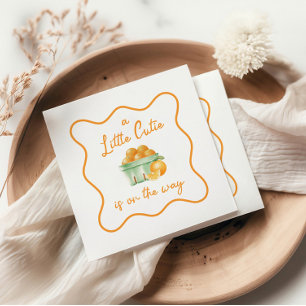 Een klein schattig oranje babyshower servet