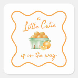 Een klein schattig oranje babyshower vierkante sticker