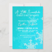 Een klein sneeuwvlokje minimalistisch lichtblauw p kaart (Voorkant)