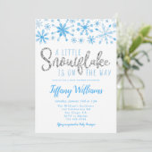 Een klein Snowflake Blue Silver-Baby shower Kaart (Staand voorkant)