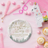 Een klein Snowflake Roze Baby shower Papieren Bordje (Feest)