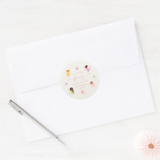 Een klein sprookje is onderweg! Baby Shower Ronde Sticker (Envelop)