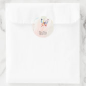 Een klein vlinderpastel grillig Baby shower Ronde Sticker (Tas)