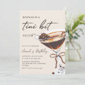 Een kleine beetje oudere Chic Espresso Martini ver Kaart (Staand voorkant)