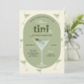 Een kleine beetje oudere Martini verjaardag uitnod Kaart (Staand voorkant)