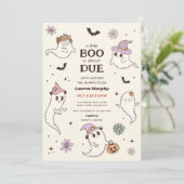 Een kleine boe heeft bijna een Halloween Baby show Kaart (Staand voorkant)