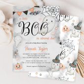 Een kleine boe heeft bijna een Halloween Baby show Kaart