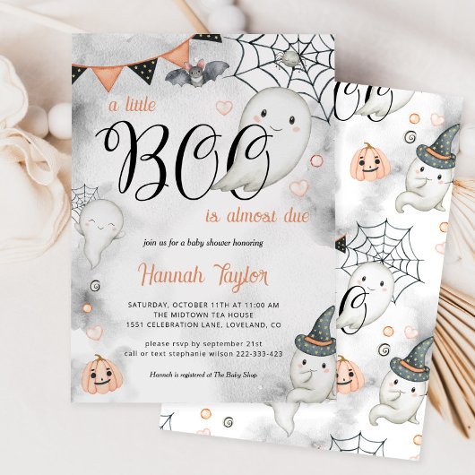 Een kleine boe heeft bijna een Halloween Baby show Kaart