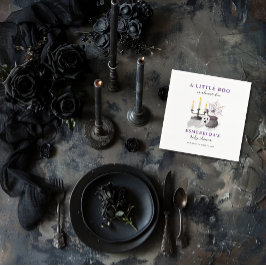 Een kleine boe heeft bijna een Halloween Baby show Servet